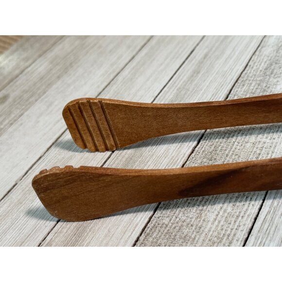 Handcrafted Wooden Kitchen Tongs With Grooved Tips & Hole For Hanging cooking - Picture 6 of 8
